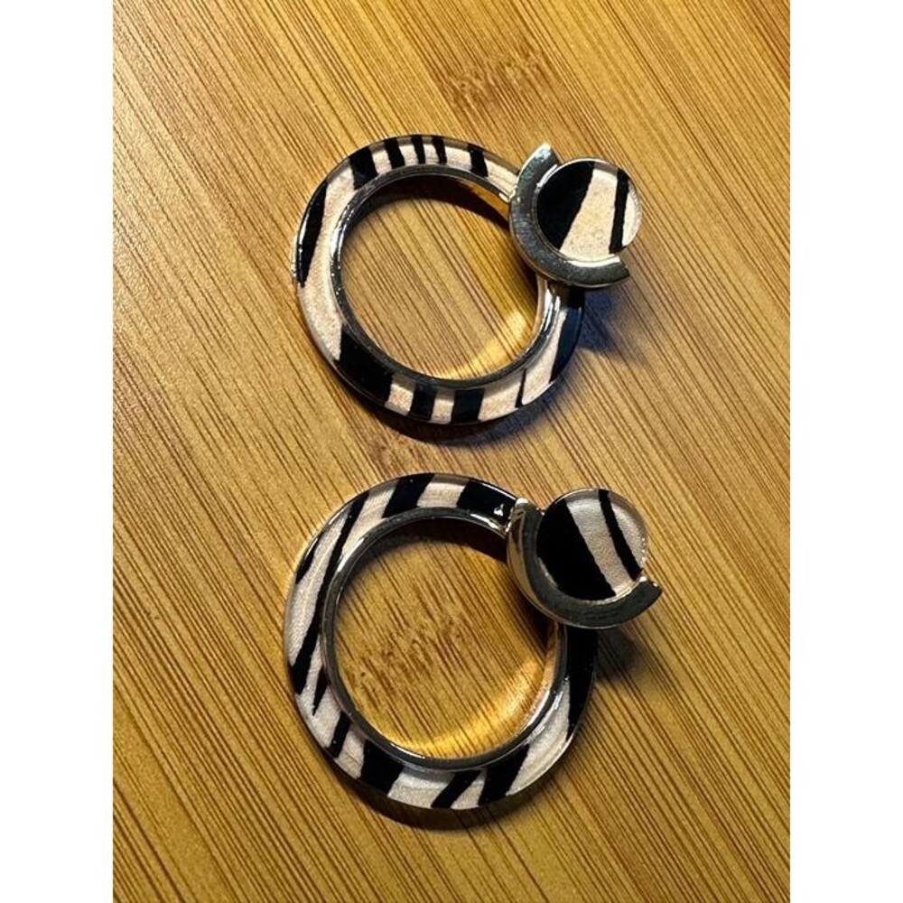 black and white zebra print silver tone hoop earrings statement jewelry nwt new
